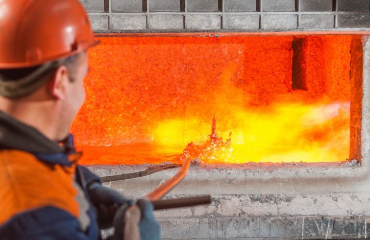 packs of biodegradable and compostable pods showing fine print